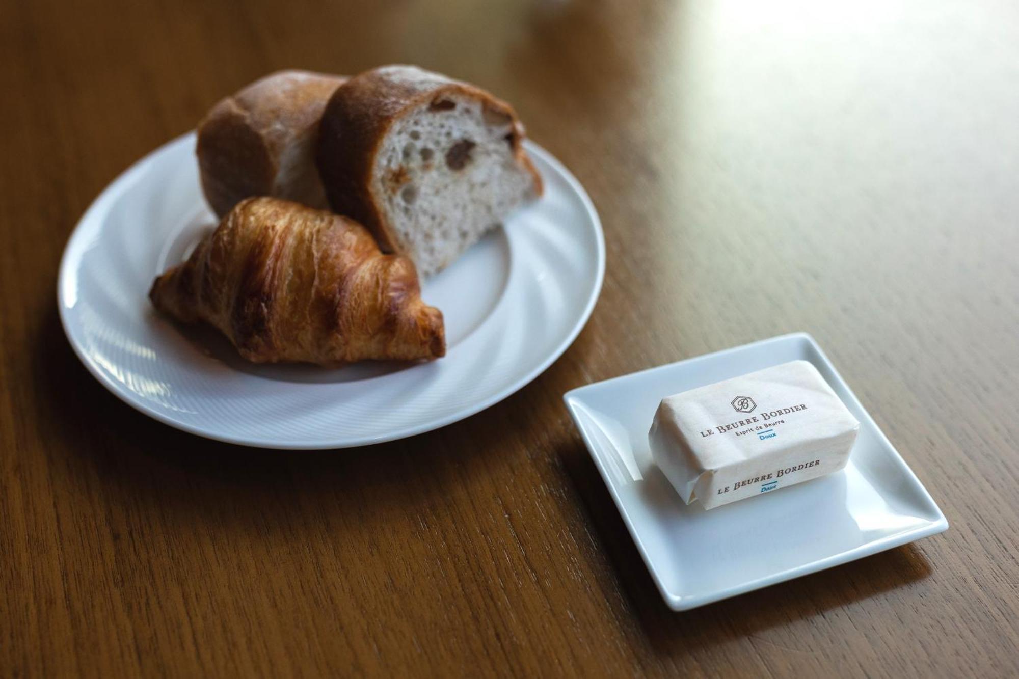 The Gate Hotel Tokyo By Hulic Exterior foto Croissant and pain au chocolat