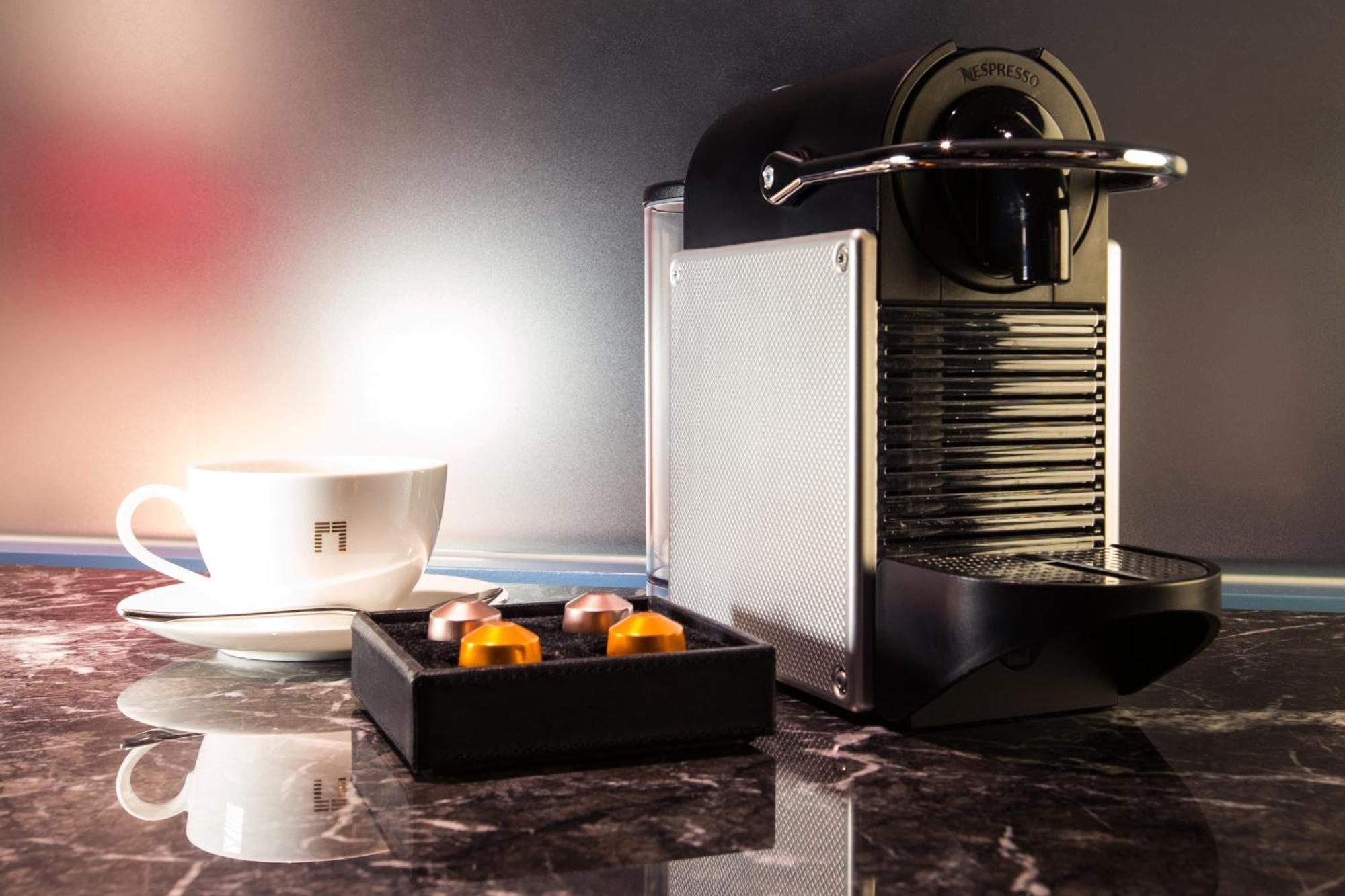 The Gate Hotel Tokyo By Hulic Habitación foto A Nespresso coffee machine